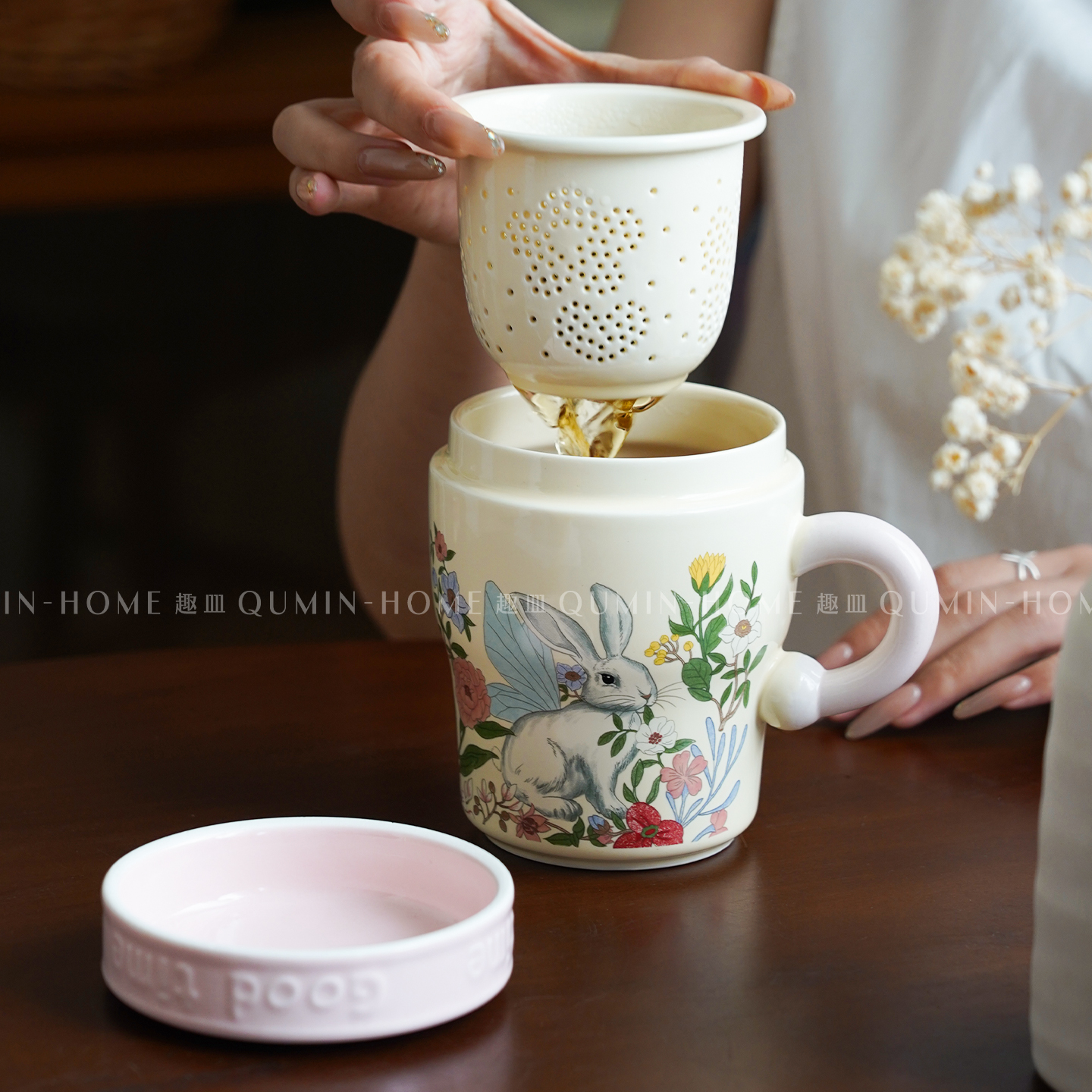 趣皿创意可爱花屿兔语马克杯办公室陶瓷泡茶杯带茶格带盖喝水杯子