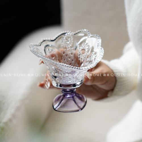 趣皿ins风轻奢高脚杯家用浮雕雪糕杯玻璃酸奶杯高档甜品杯奶昔杯
