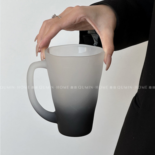带把波纹杯创意磨砂灰玻璃茶杯家用喝水杯子小众设计玻璃杯 趣皿