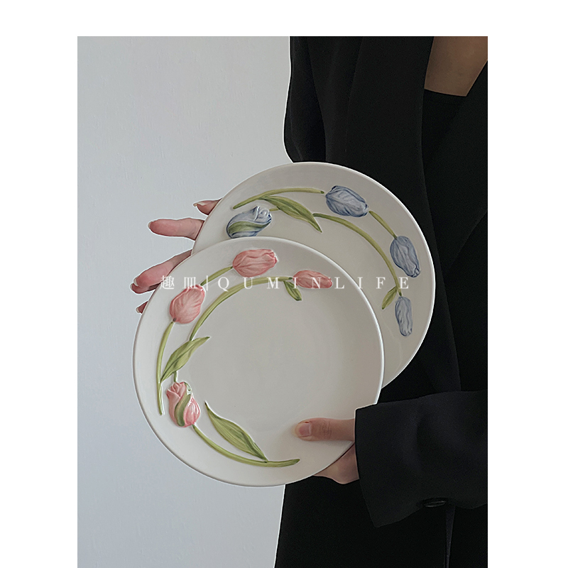 奶油色浮雕复古陶瓷餐盘碗