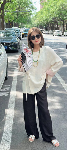 CHIC设计师新中式风刺绣提花圆领盘扣中式衬衫翻袖撞色外套上衣女