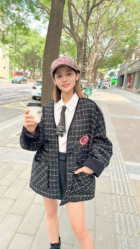 SAYOWT小众设计品牌黑粉花呢牛角扣韩版时尚潮流格子外套