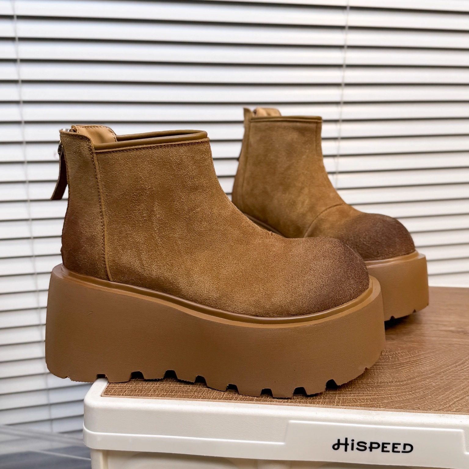 日本OFFCAT磨砂牛皮松糕厚底雪地靴女冬季加绒短靴增高显瘦裸靴潮,女鞋,马丁靴,淘宝优惠券,粉丝福利购,淘宝优惠卷