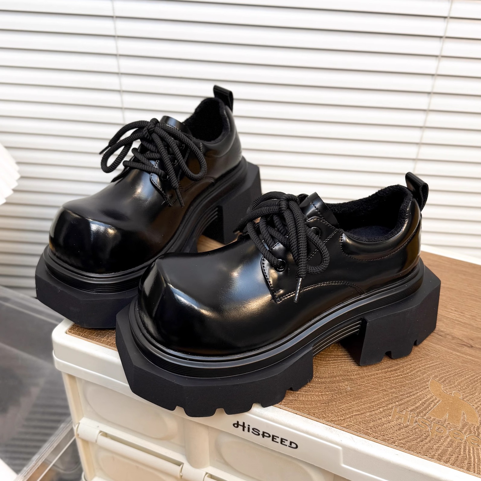 日本OFFCAT真皮厚底大头德比鞋女小皮鞋2025冬季新款系带乐福鞋潮