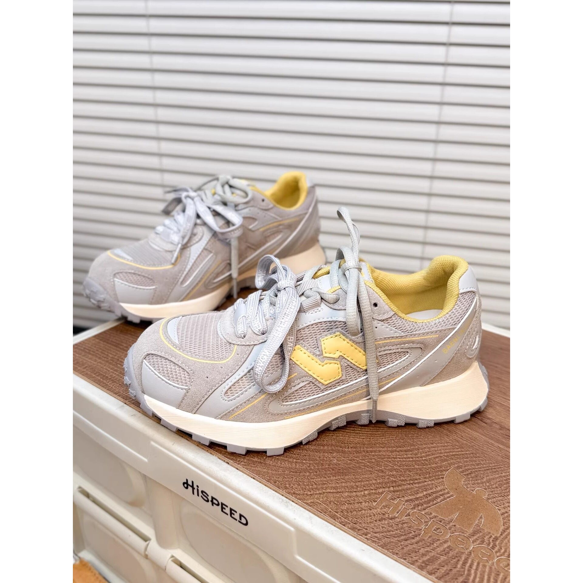 日本OFFCAT真皮复古德训阿甘鞋女2026款休闲运动鞋网面透气跑步鞋