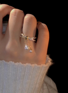 精致珍珠链条镶钻开口戒