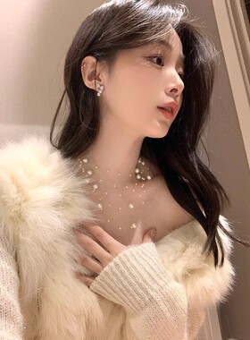 温柔白月光~ 多层珍珠项链女锁骨链2024新款爆款高级感颈链毛衣链