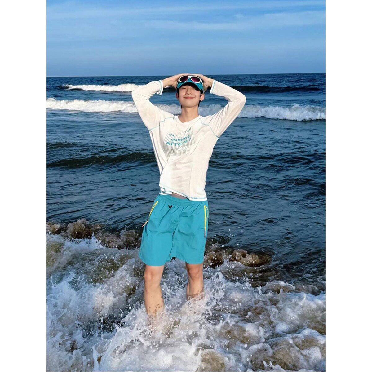 夏季户外轻薄透气上衣莱赛尔物理防晒运动罩衫男海边穿搭长袖t恤