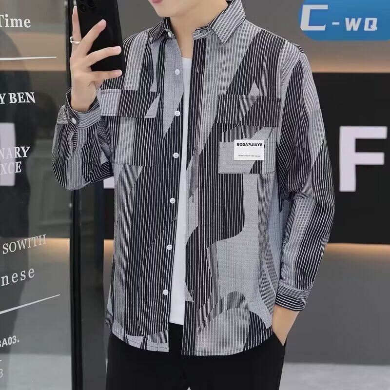 2025秋季男士翻领衬衫外套时尚个性条纹百搭青年潮流休闲衬衣