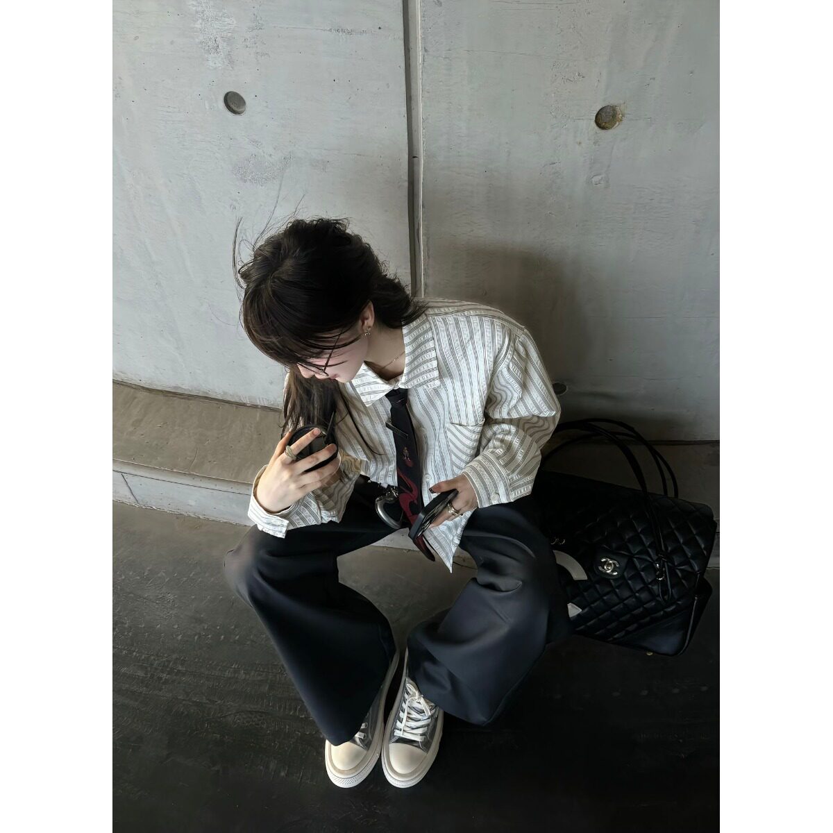 条纹泡泡纱衬衫休闲正肩长袖高智感覆古条纹上衣美式慵懒风