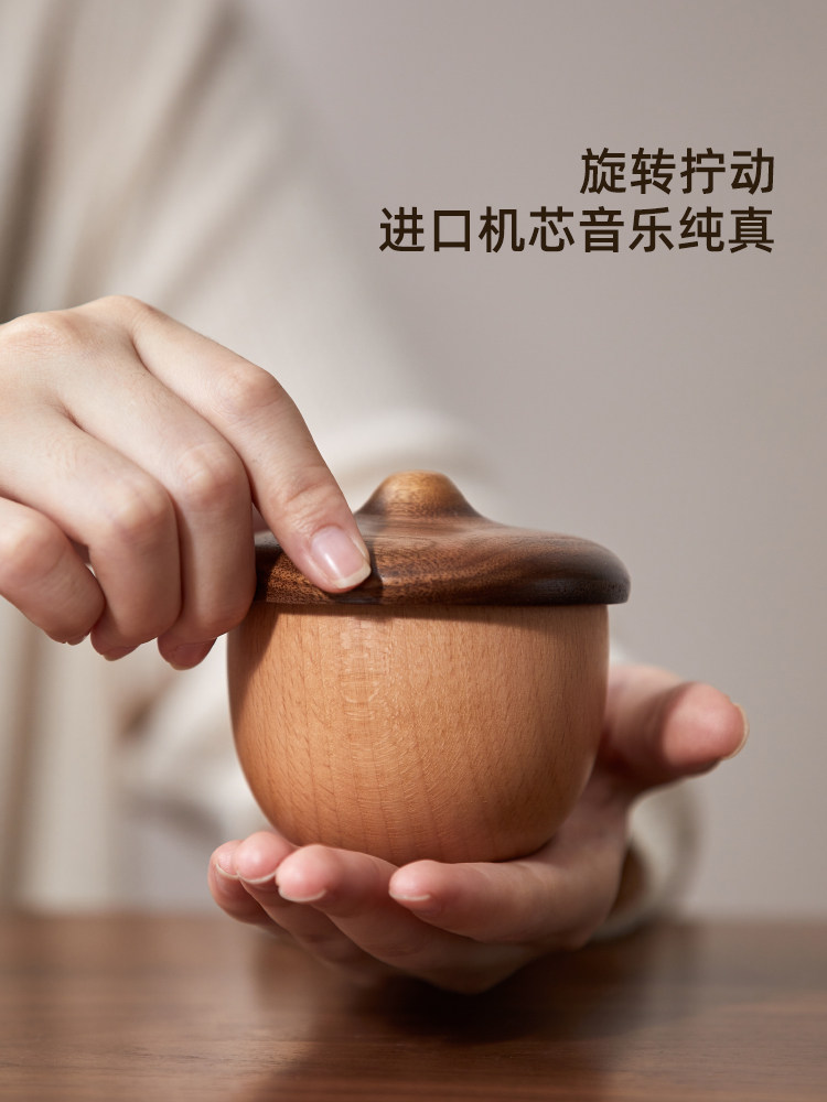 ROTATABLE CARTOON CUTE GODDESS FESTIVAL MUSIC BOX MUSIC BOX WOODEN HAZELNUT ORNAMENTS CROISSANTS GIRLFRIENDS  TANABATA