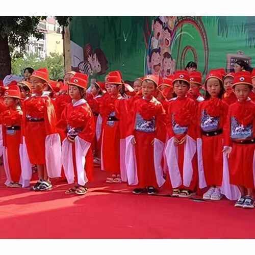 儿童驸马毕业典礼表演出服饰