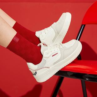 乔丹质燥女板鞋2025秋季新款【里程】商场同款女鞋QDL052251510C