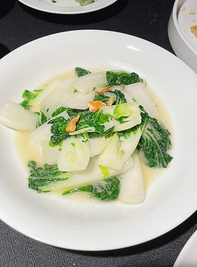 农家乐土菜馆炒菜时蔬小炒圆形浅盘热菜盘子饭店中式餐盘纯白餐具