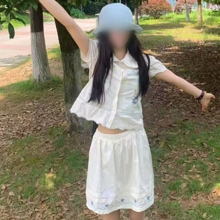 高腰半身裙清新休闲设计感 2025法式 衬衫 甜美白色时尚 两件套 短袖