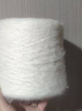 秋冬新款马海毛米白色手工编织机器织柔软细腻亲肤马海毛毛线米白