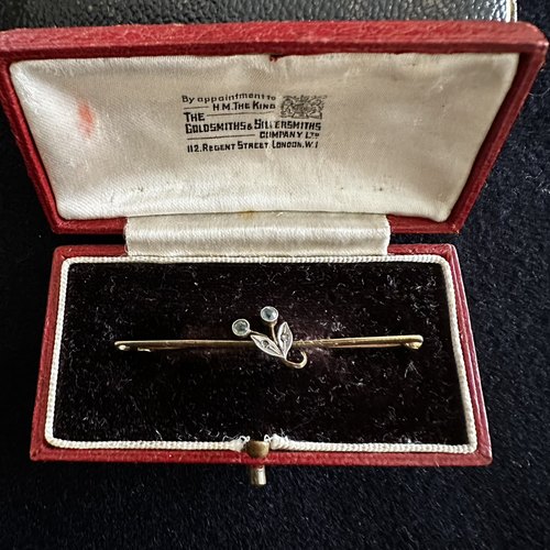 【英国发货】15k金维多利亚海蓝宝小叶片古董胸针