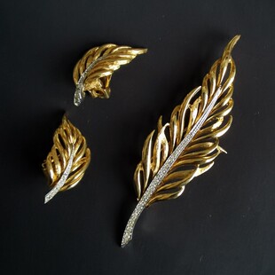 Marboux Vintage Marcel Boucher 金色葉片胸針耳夾套裝