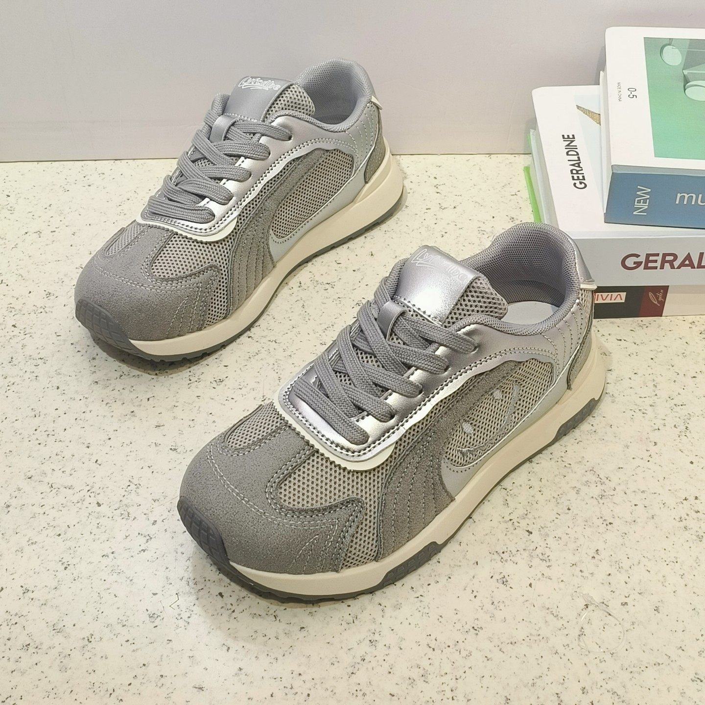 2026春季复古阿甘鞋女厚底圆头系带休闲运动鞋百搭透气轻便潮鞋女,女鞋,时尚休闲鞋,淘宝优惠券,粉丝福利购,淘宝优惠卷