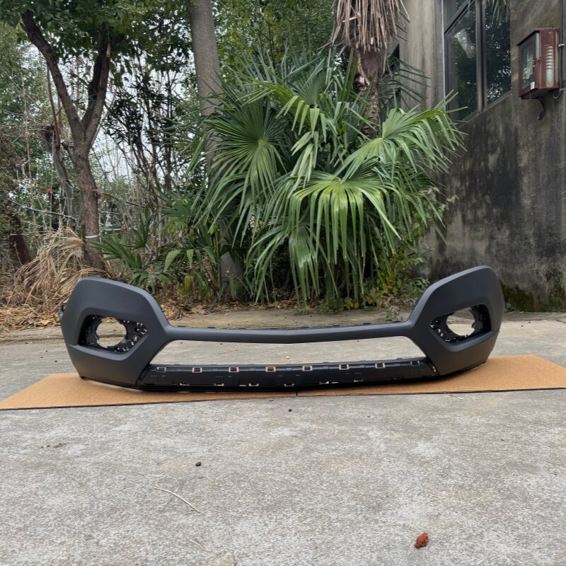 别克款昂科拉前保险杠上杠下段