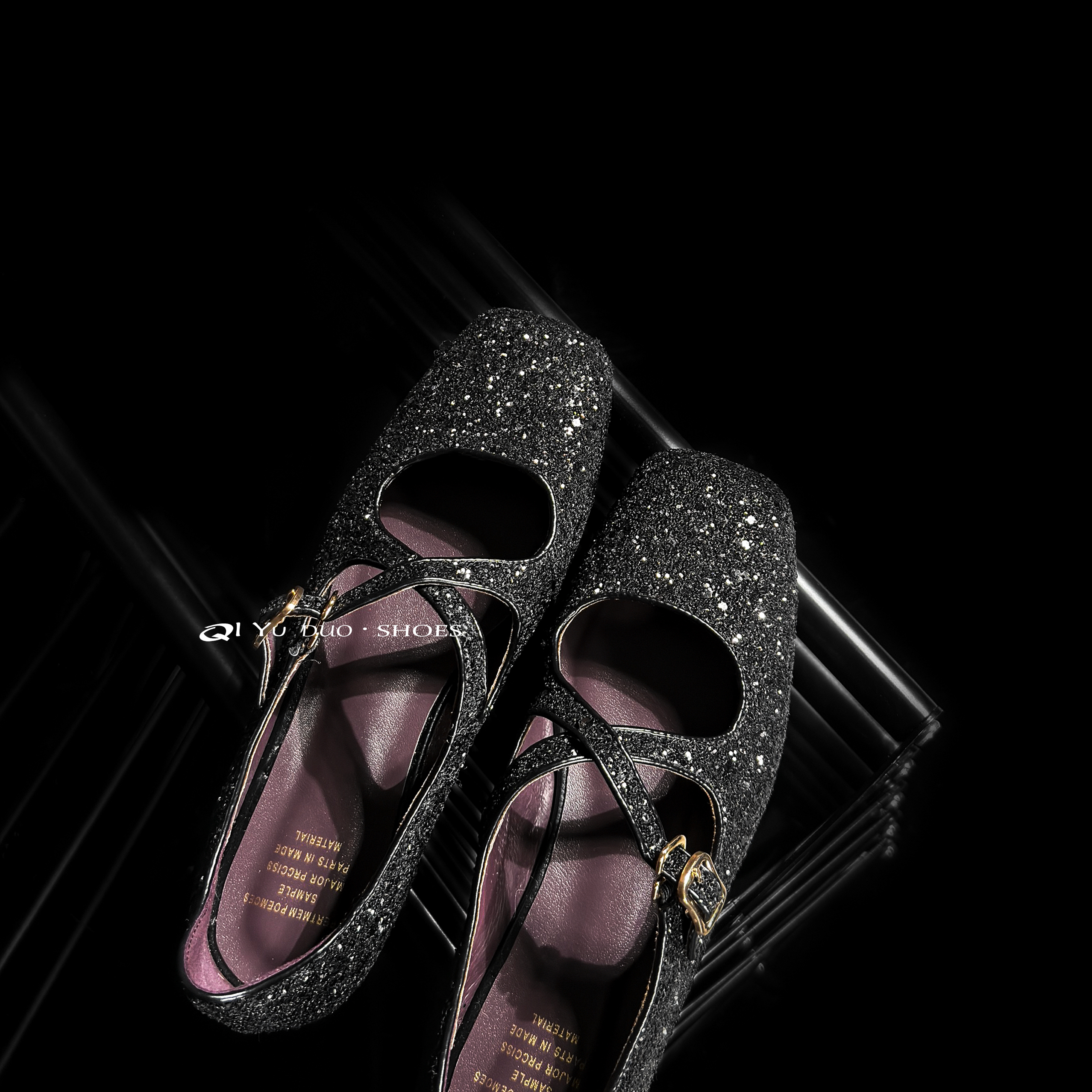 【七与多】1cm/千金交叉带格丽特平底玛丽珍鞋女低跟亮片软底单鞋