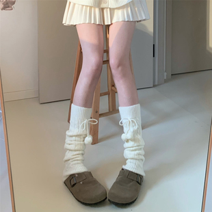 AYTofilms 可爱毛球柔软保暖小腿套秋冬奶白麻花洛丽塔堆堆袜套女