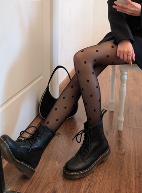 AY To films 超薄黑丝辣妹搭西装波点黑丝袜圆点蹦迪丝袜暗黑风