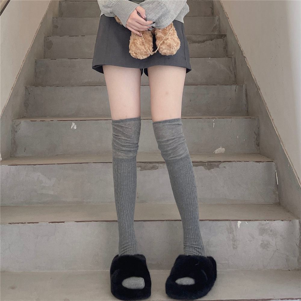 AY Tofilms慵懒风灰色过膝袜秋冬麻花棉纱堆叠长筒袜搭靴子高筒袜