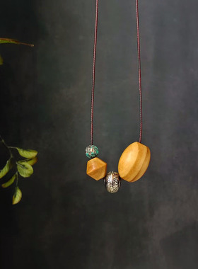 波西米亚民族风木质串珠项链女复古轻奢时尚潮流百搭颈链锁骨链