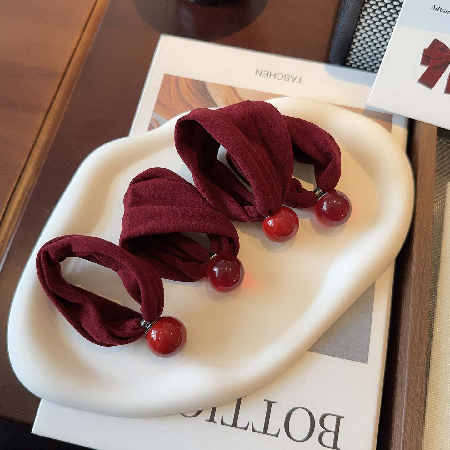 红色球球毛巾圈发圈头绳马尾橡皮筋高弹力皮套日常百搭扎头发绳