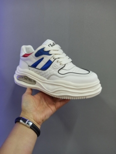 2026新款纯牛皮休闲运动男鞋配色时尚质感大气百搭防滑耐磨气垫底