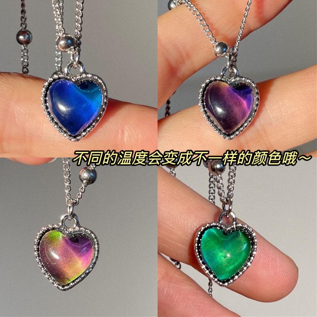 感温变色爱心项链女公主饰品高级感网红闺蜜学生款吊坠配饰潮