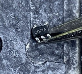 C07IA C071A CO71A CO7IA  5脚贴片降压芯片全新