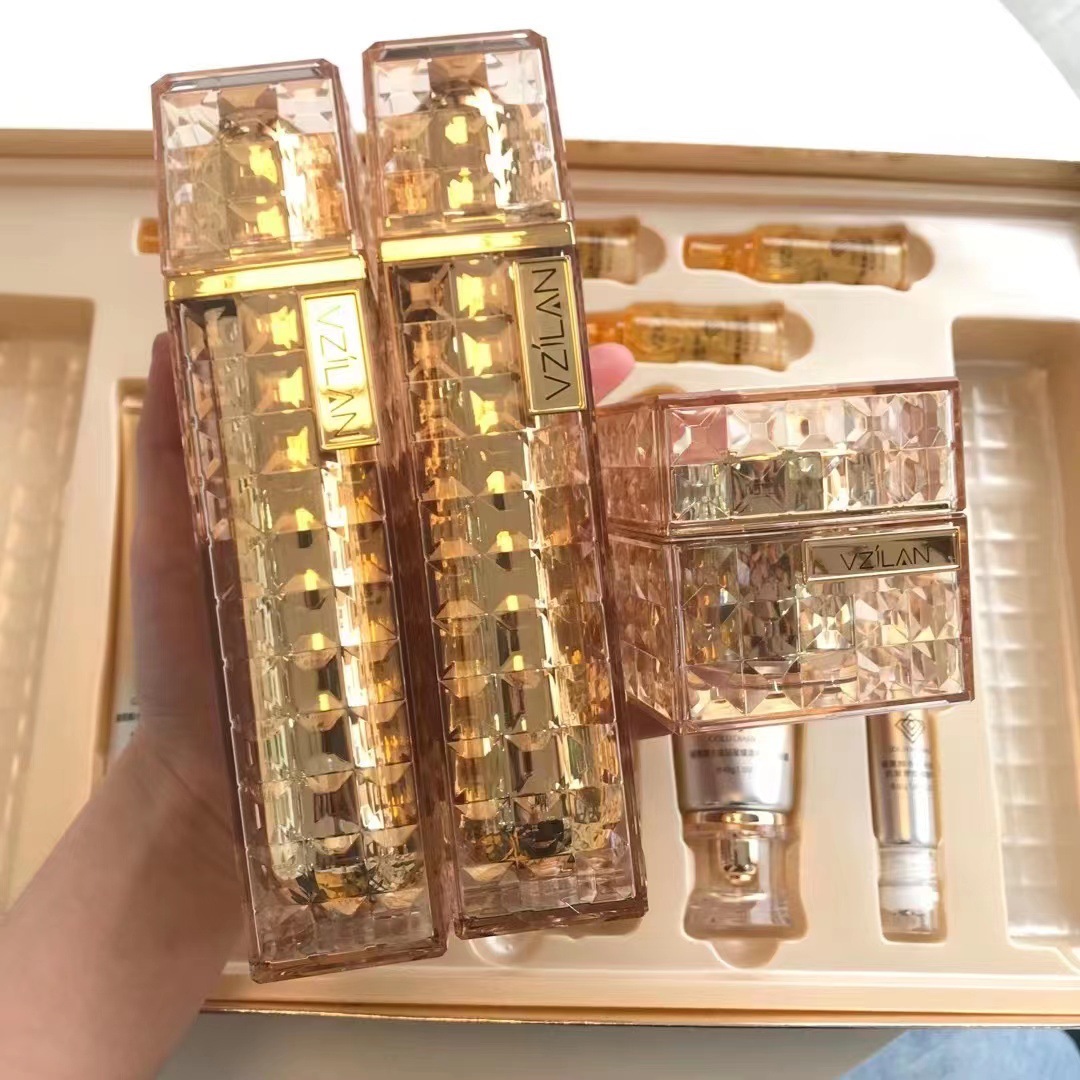 化妆品12件A醇美容院按摩器视黄醇补水洁面保湿正品水乳护肤套装