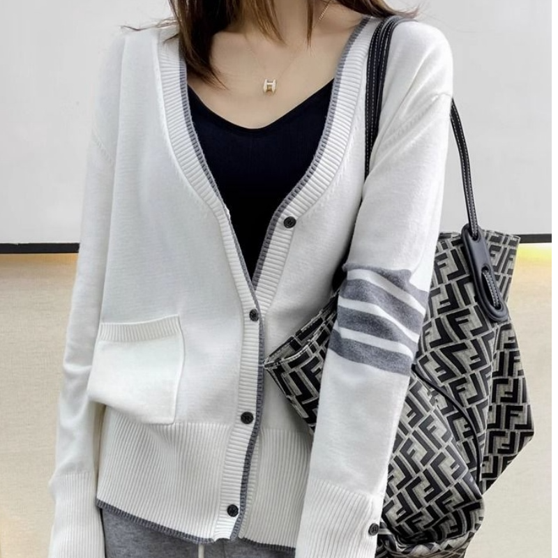 韩系v领针织开衫外套女春季2026新款高级感慵懒风内搭通勤上衣潮,女装/女士精品,毛针织衫,淘宝优惠券,粉丝福利购,淘宝优惠卷