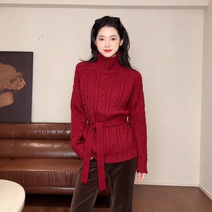 高级感红色高领麻花套头时尚百搭毛衣女2026秋冬外穿加厚针织上衣