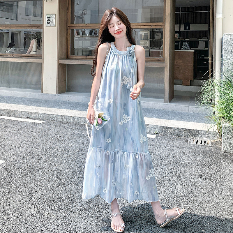 宽松气质森系无袖露肩挂脖大摆长裙女夏新款扎染印花温柔风连衣裙,女装连衣裙,浙宝099