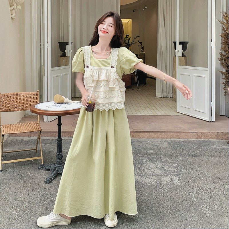 法式复古泡泡袖连衣裙套装女夏新款温柔风甜美减龄蕾丝马甲两件套图片