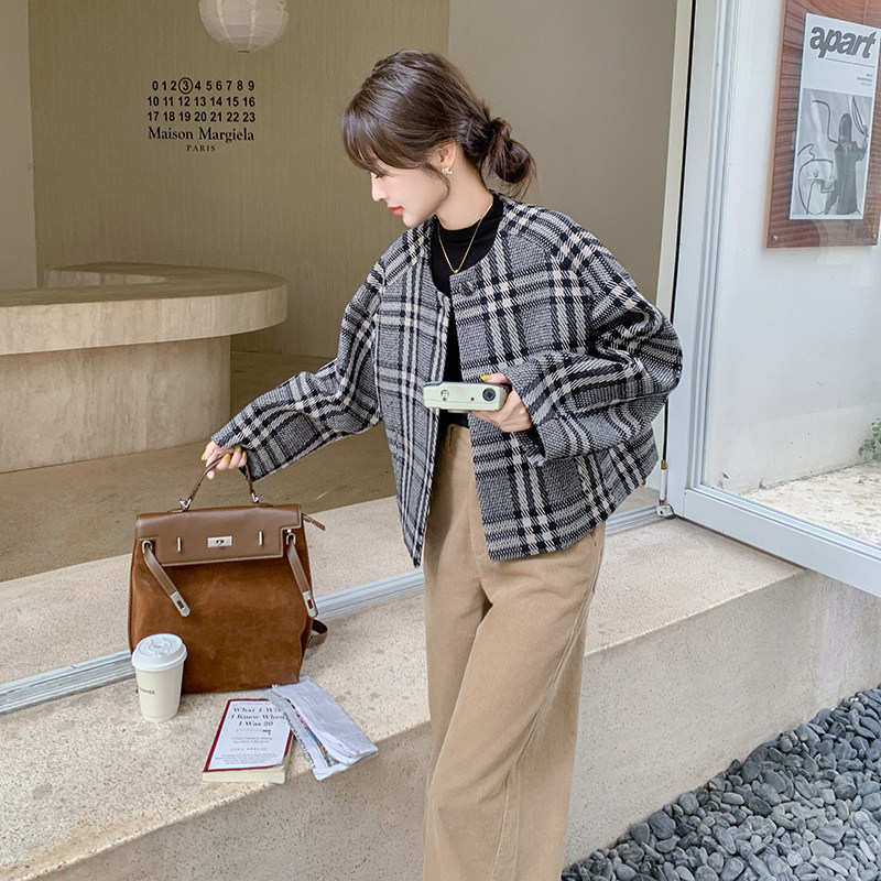 灰格小香风气质毛呢外套女2024冬季新款韩版宽松小个子呢子短大衣,女装毛呢外套,浙宝099