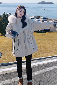浅卡其加厚加绒派克服女中长款2023冬季新款大毛领小个子棉衣棉袄图片