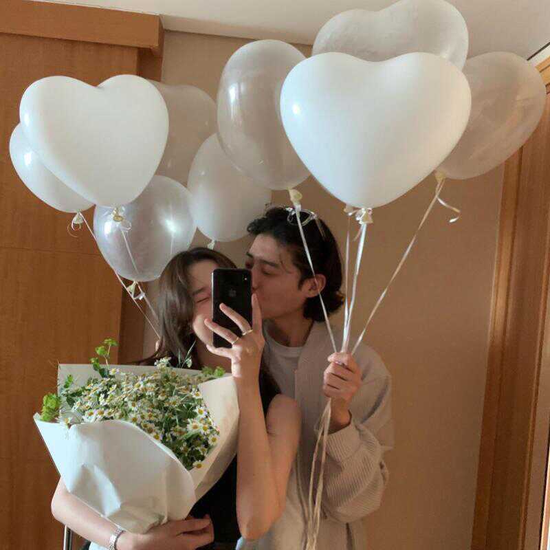 ins网红爱心气球白色心形乳胶生日装饰表白场景求婚布置拍照道具