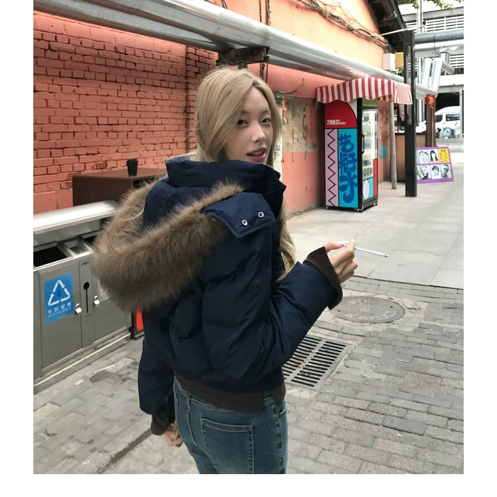 南区菲奥娜藏青连帽毛领棉服外套女2025冬季新款气质短款羽绒棉服