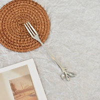 Серебряная листовая вилка