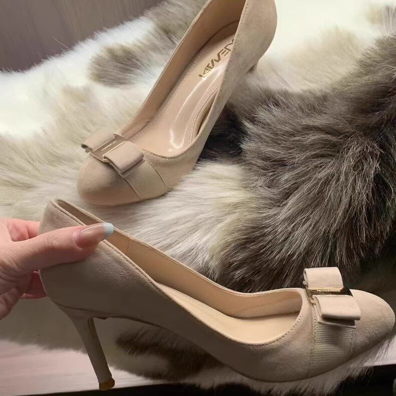 古早风圆头细跟浅口蝴蝶结单鞋女绒面裸色百搭通勤温柔纯欲高跟鞋