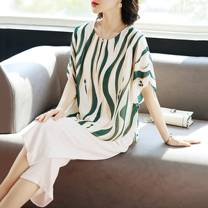 妈妈装2024夏季洋气真丝上衣服中年女装夏装中老年人短袖T恤套装