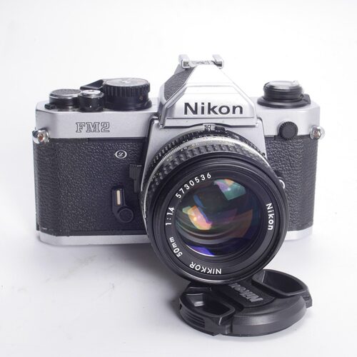 尼康NIKONFM2钛帘胶片单反