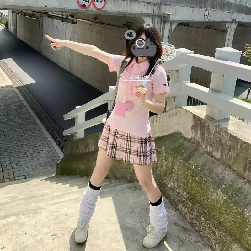 素颜JK学院风修身POLO衫格裙套装图片