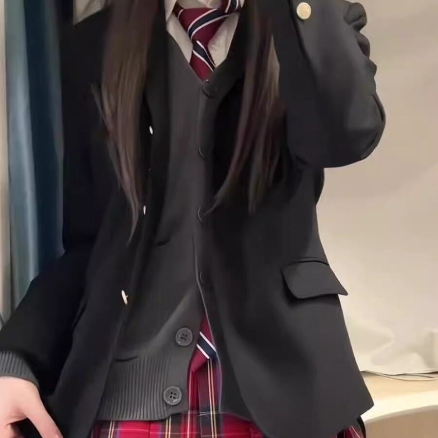 原创JK制服裙正版高腰半身裙圣诞红色玄格裙叠穿黑色西服冬一整套