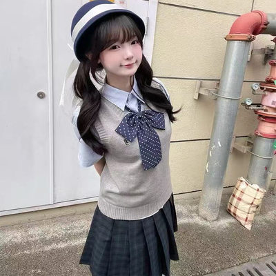 JK制服校供感学院马甲格裙三件套