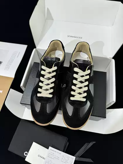 Men's Height-Increasing Black Shoes 2025 Red Retro Genuine Leather Versatile Shoes Size 48 49 50 Large Size